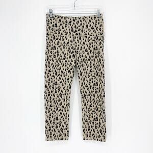 Old Navy Elevate G0-DRY Leopard Legging Size Medium